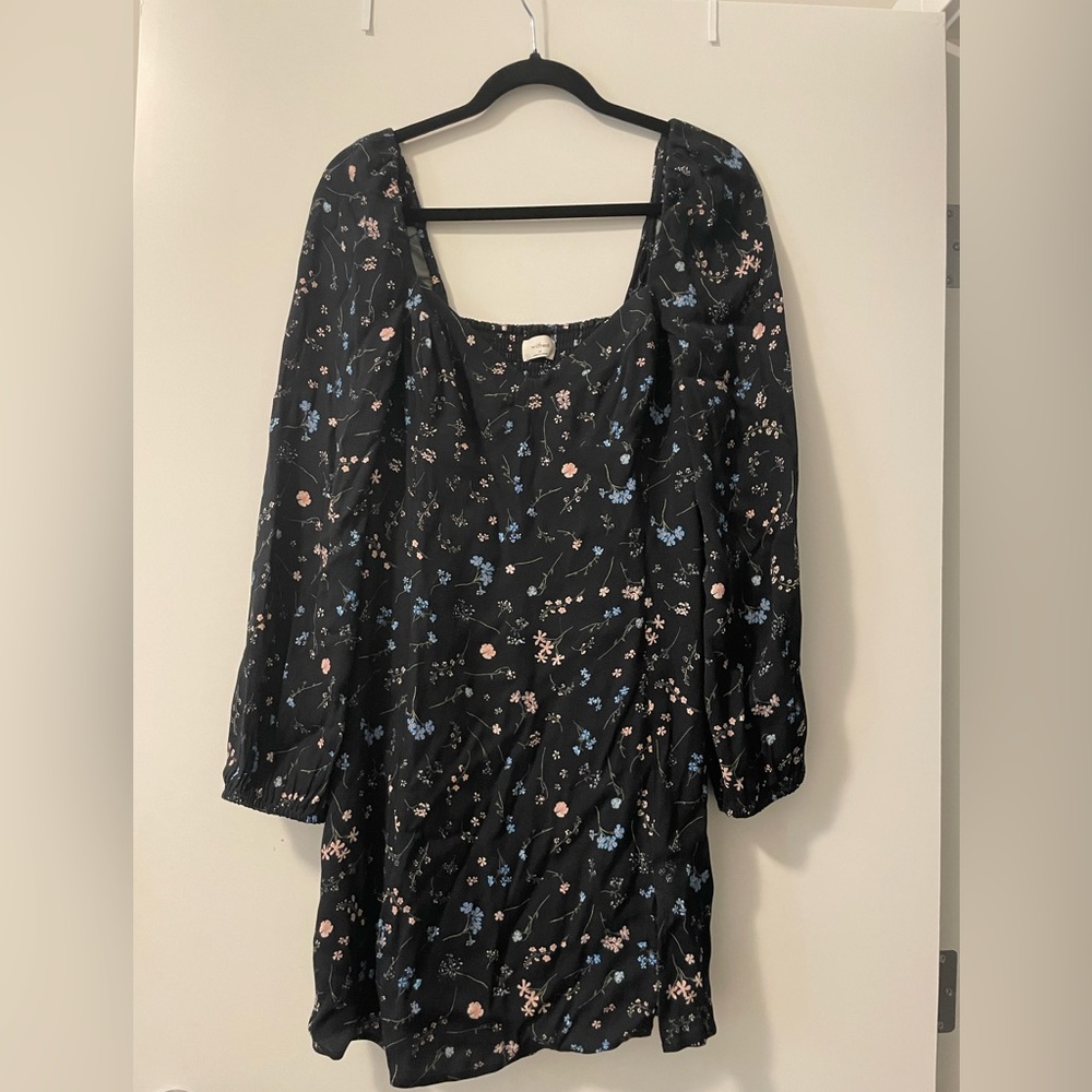 Size 14 Wilfred Novella Dress